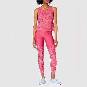 Under Armour Women's Vanish Seamless Mesh Muscle in XS